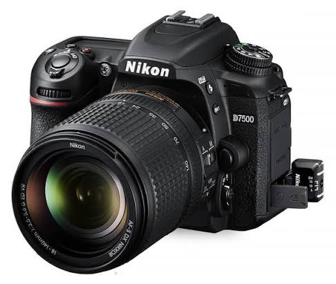 Nikon d7500